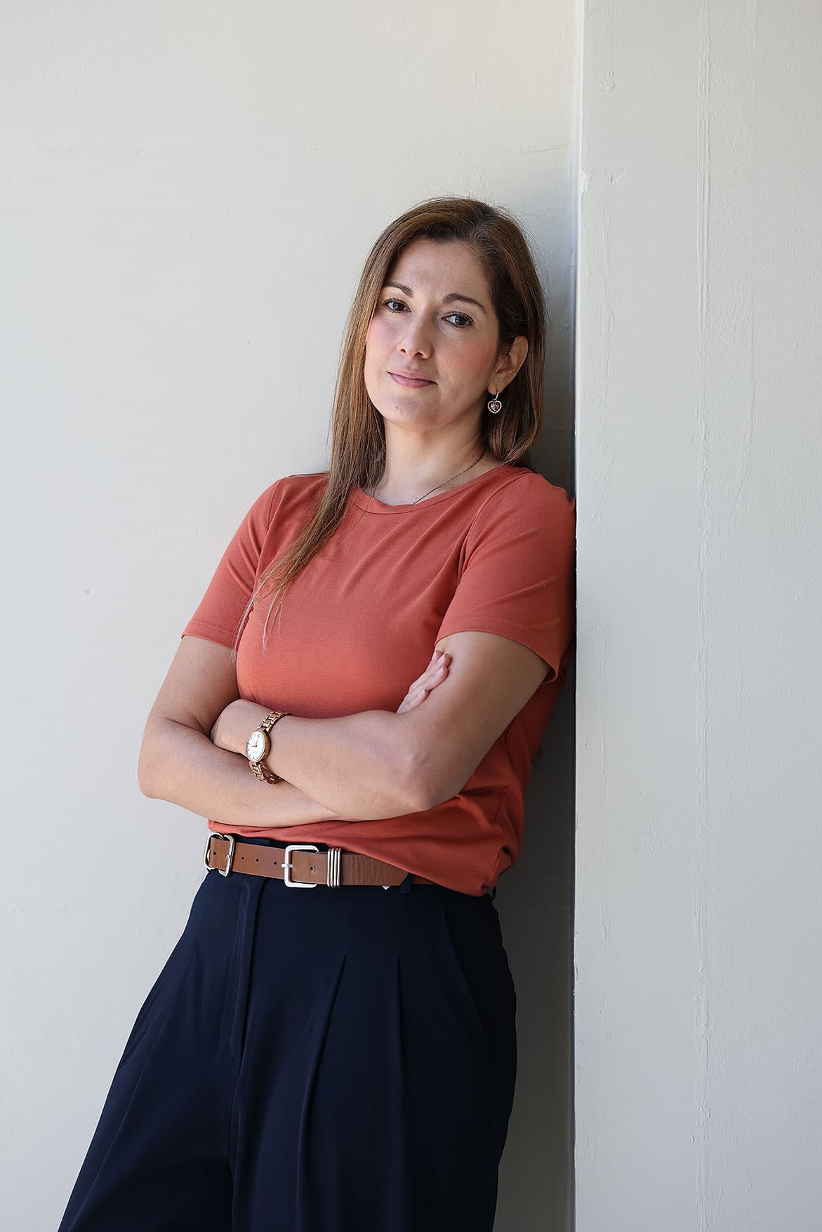 Mónica con presencia